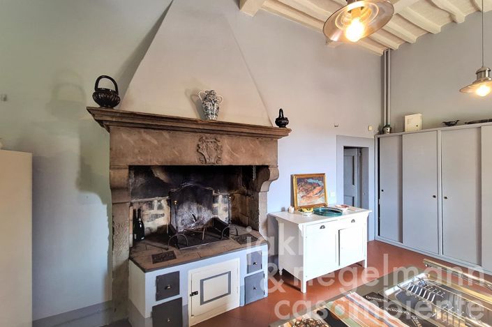 Image No.28-6 Bed Villa for sale