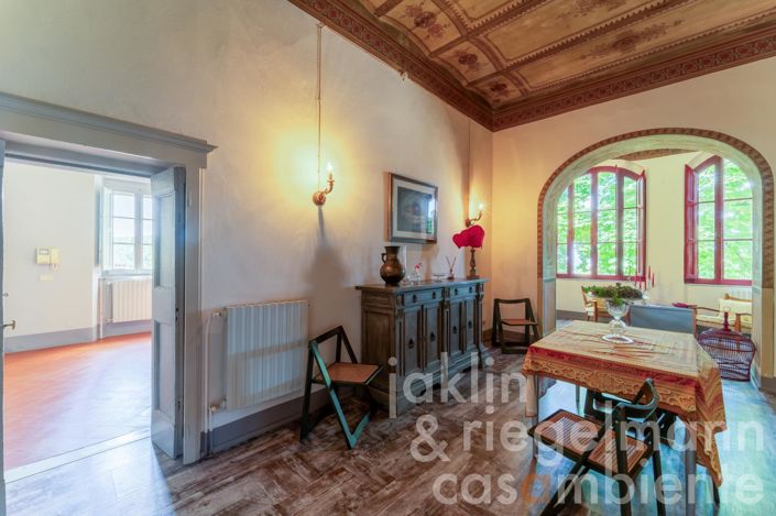 Image No.31-6 Bed Villa for sale