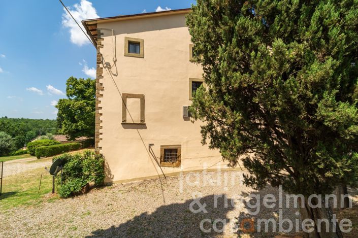 Image No.7-6 Bed Villa for sale