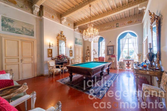 Image No.32-9 Bed Villa for sale