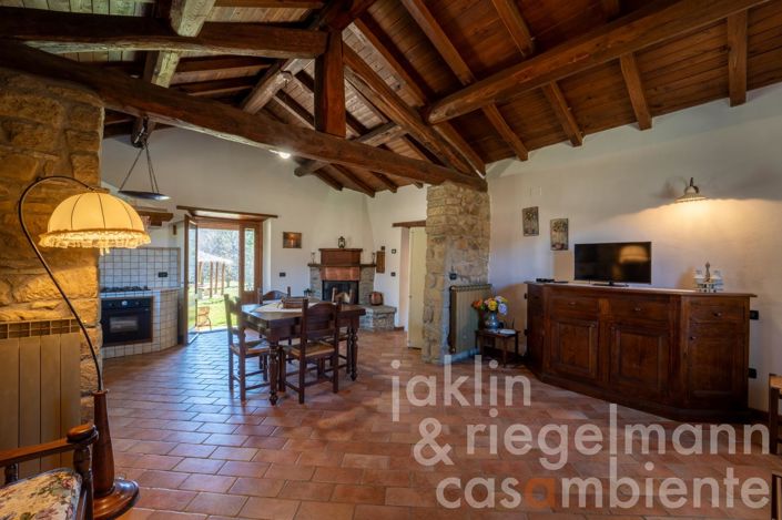 Image No.12-5 Bed Country House for sale