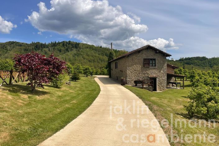 Image No.5-Maison de campagne de 5 chambres à vendre à Arezzo