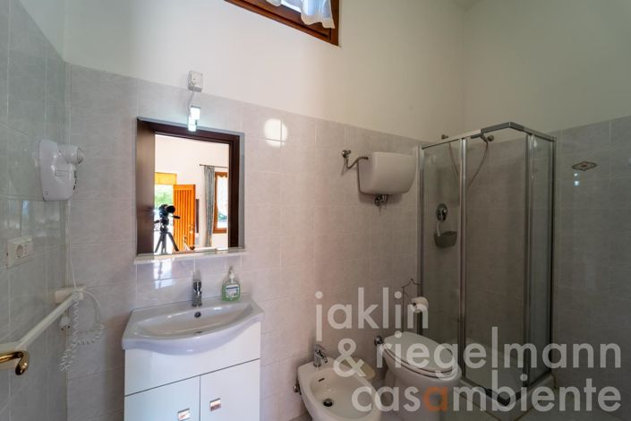 Image No.33-Ferme de 10 chambres à vendre à Castiglione del Lago