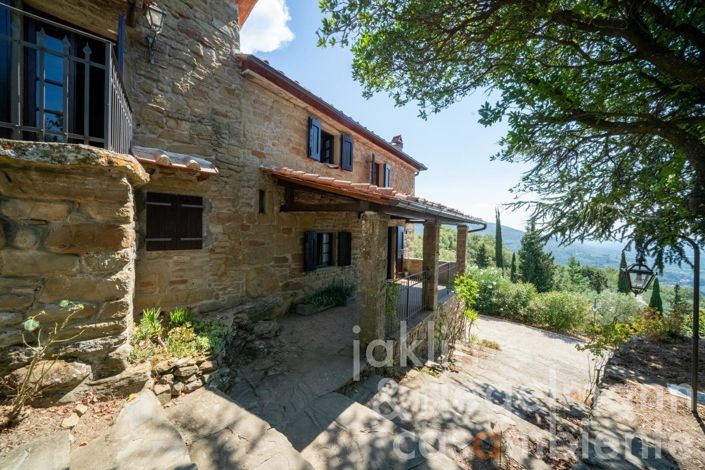 Image No.16-5 Bed Country House for sale