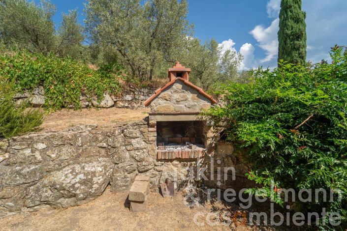 Image No.22-5 Bed Country House for sale