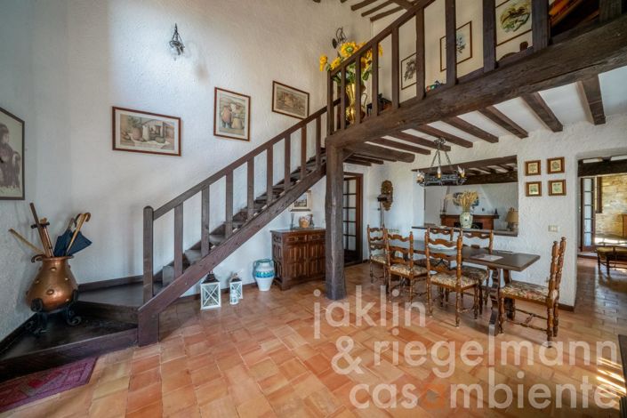 Image No.28-5 Bed Country House for sale