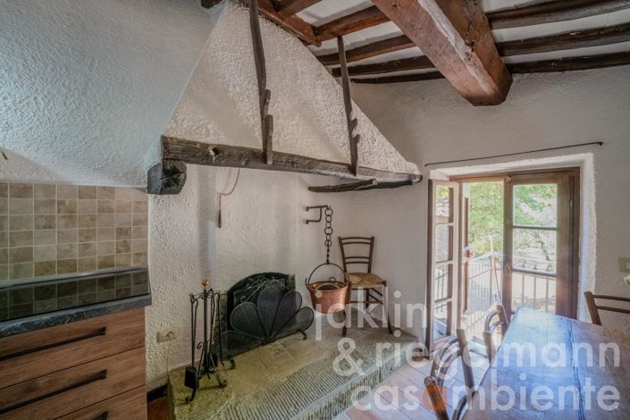 Image No.46-5 Bed Country House for sale