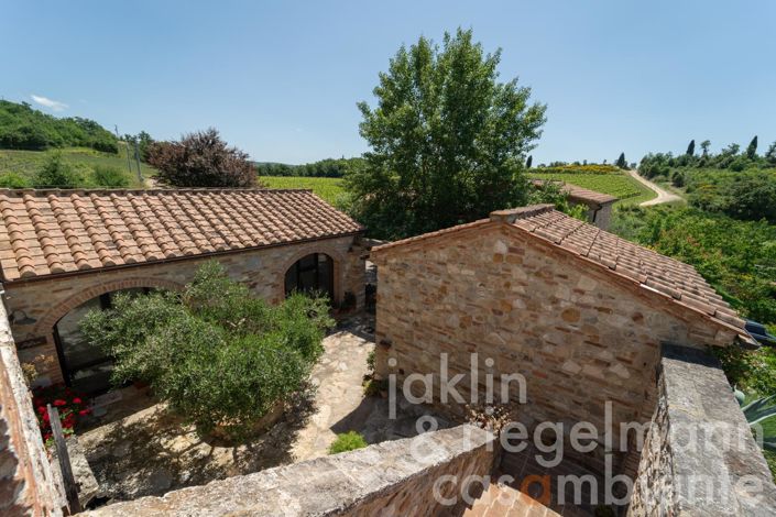 Image No.17-8 Bed Farmhouse for sale