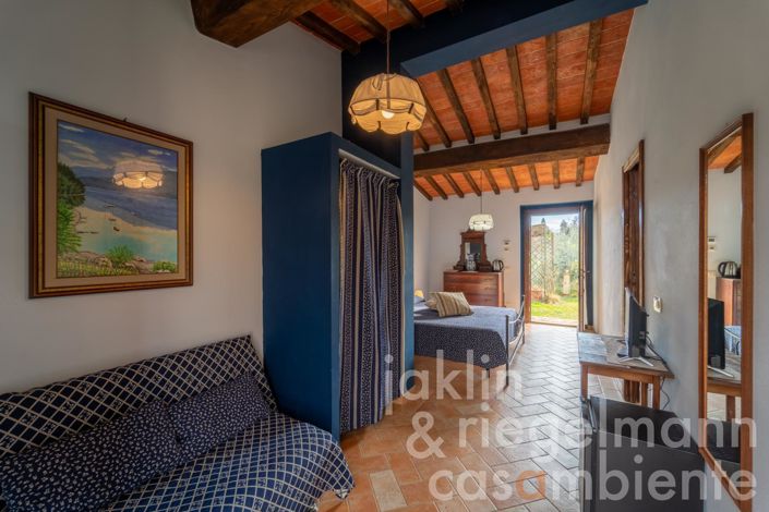 Image No.63-8 Bed Farmhouse for sale