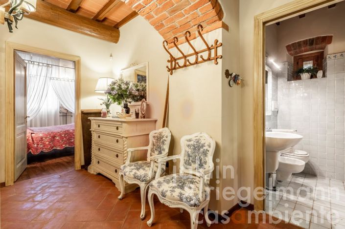 Image No.15-10 Bed Country House for sale