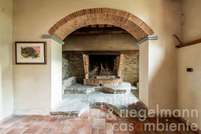 Image No.25-10 Bed Country House for sale