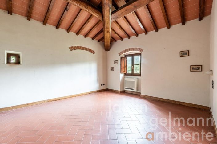 Image No.29-10 Bed Country House for sale