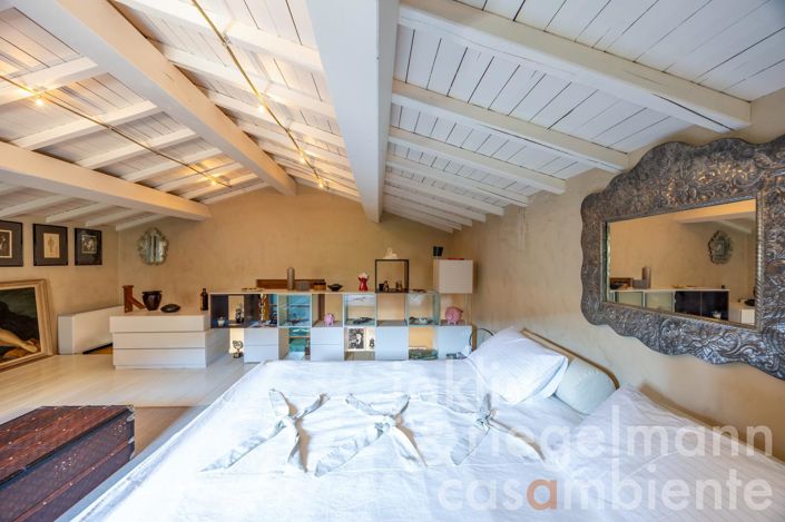 Image No.104-6 Bed Country House for sale