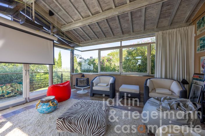 Image No.106-6 Bed Country House for sale