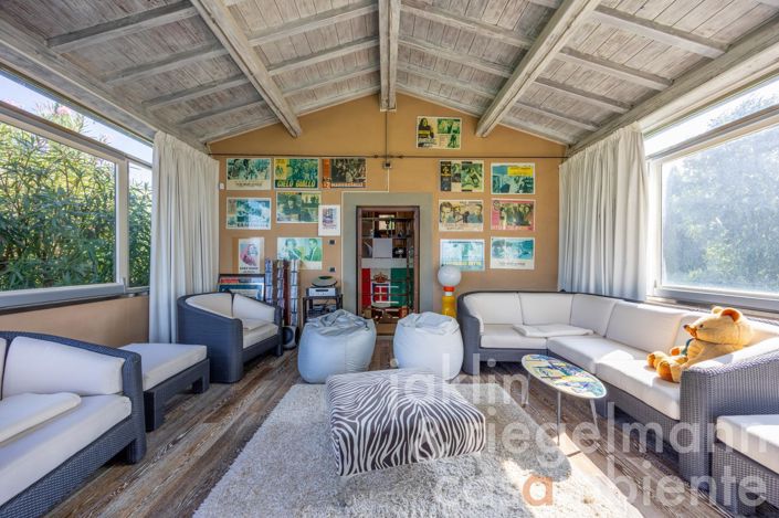 Image No.107-6 Bed Country House for sale