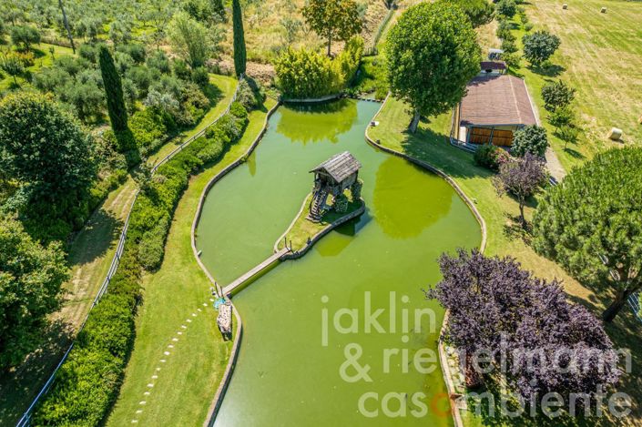 Image No.14-6 Bed Country House for sale