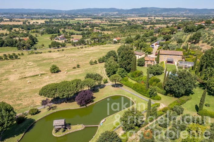 Image No.19-6 Bed Country House for sale