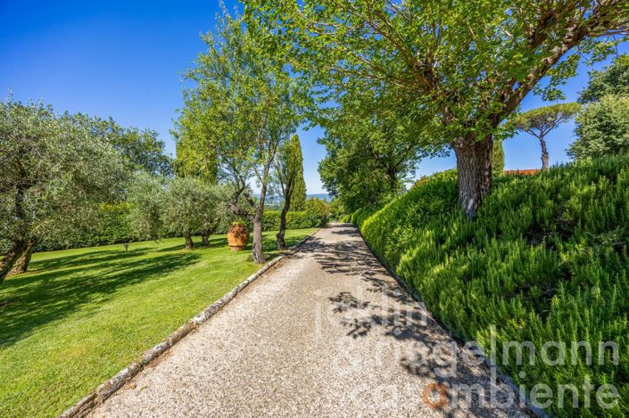 Image No.24-6 Bed Country House for sale