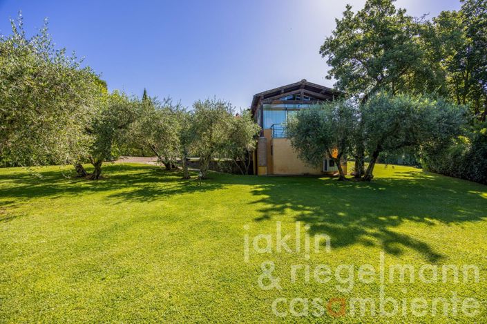 Image No.29-6 Bed Country House for sale