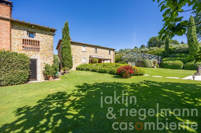 Image No.31-6 Bed Country House for sale