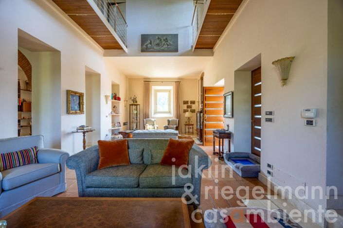 Image No.44-6 Bed Country House for sale