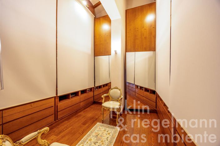 Image No.77-6 Bed Country House for sale