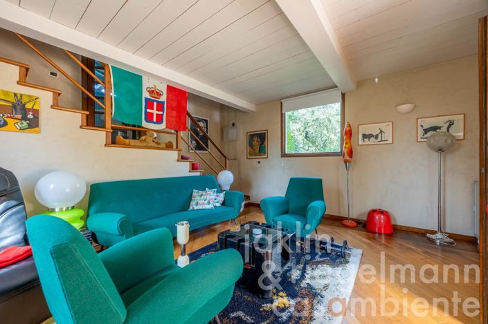 Image No.92-6 Bed Country House for sale