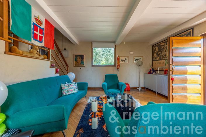 Image No.93-6 Bed Country House for sale