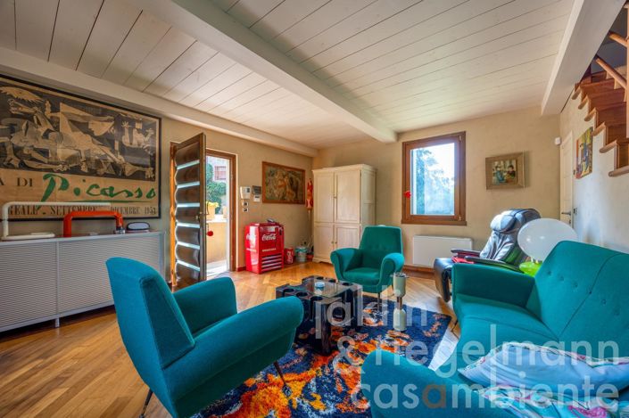 Image No.94-6 Bed Country House for sale