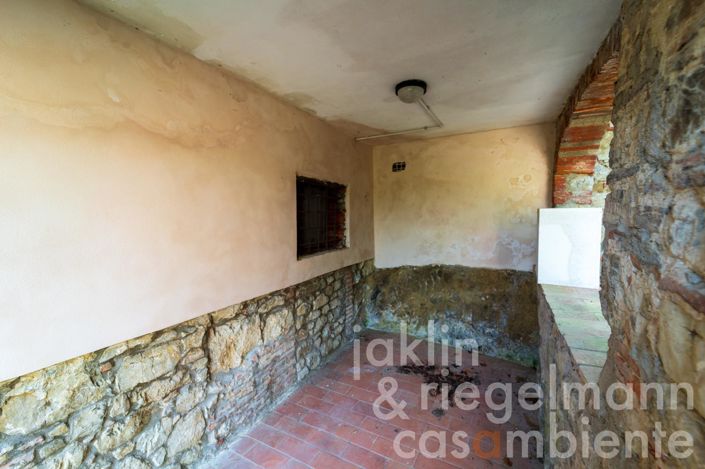 Image No.10-Maison de campagne de 4 chambres à vendre à Bucine