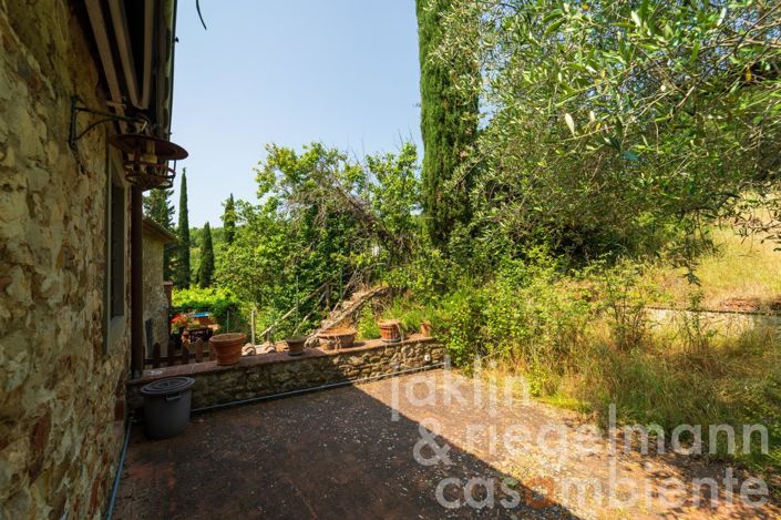 Image No.17-Maison de campagne de 4 chambres à vendre à Bucine