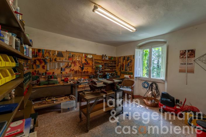 Image No.40-Maison de campagne de 4 chambres à vendre à Bucine