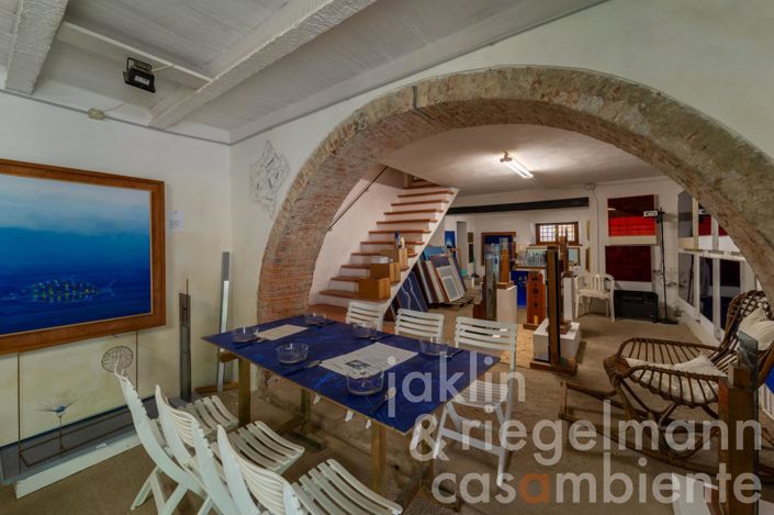 Image No.44-Maison de campagne de 4 chambres à vendre à Bucine