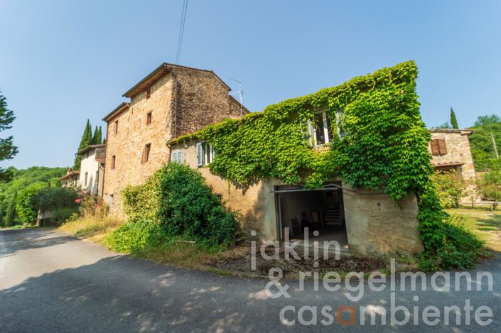 Image No.5-Maison de campagne de 4 chambres à vendre à Bucine