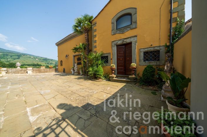 Image No.20-Villa de 8 chambres à vendre à Terranuova Bracciolini