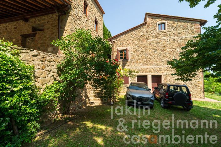 Image No.15-5 Bed Country House for sale