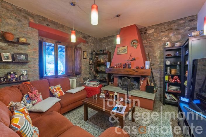 Image No.31-5 Bed Country House for sale