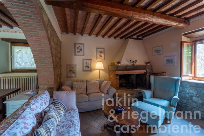 Image No.43-5 Bed Country House for sale