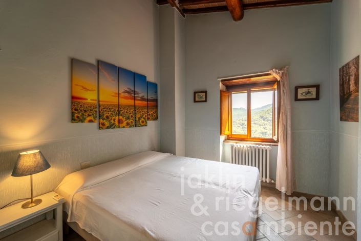 Image No.48-Maison de campagne de 5 chambres à vendre à Gaiole in Chianti