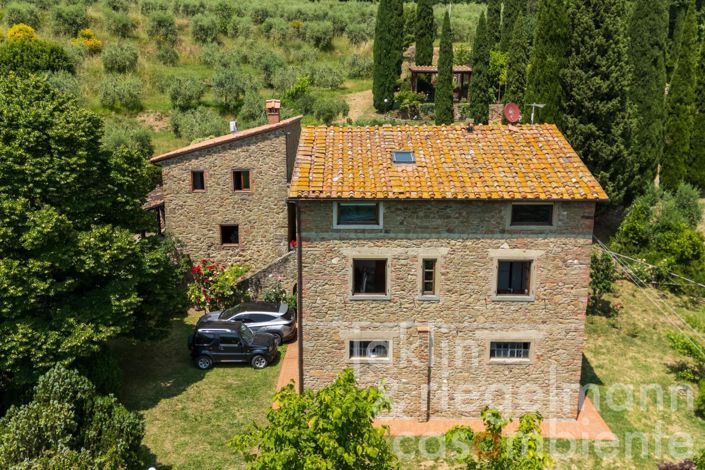 Image No.9-5 Bed Country House for sale