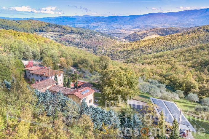 Image No.12-Ferme de 12 chambres à vendre à Bagno a Ripoli
