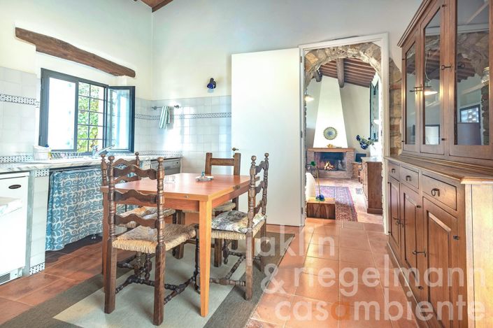 Image No.43-12 Bed Farmhouse for sale