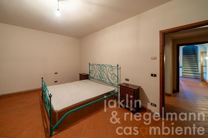 Image No.35-Maison de campagne de 3 chambres à vendre à Florence