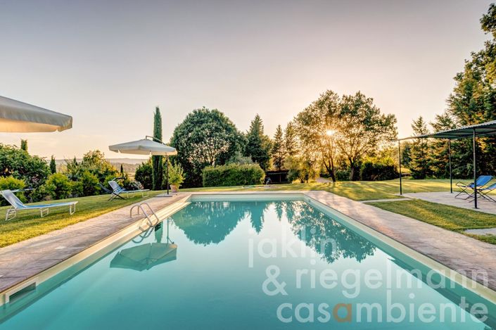 Image No.14-9 Bed Country House for sale