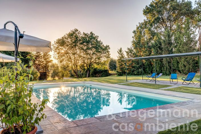 Image No.15-9 Bed Country House for sale