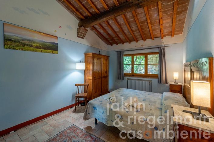 Image No.54-Maison de campagne de 9 chambres à vendre à Foiano della Chiana