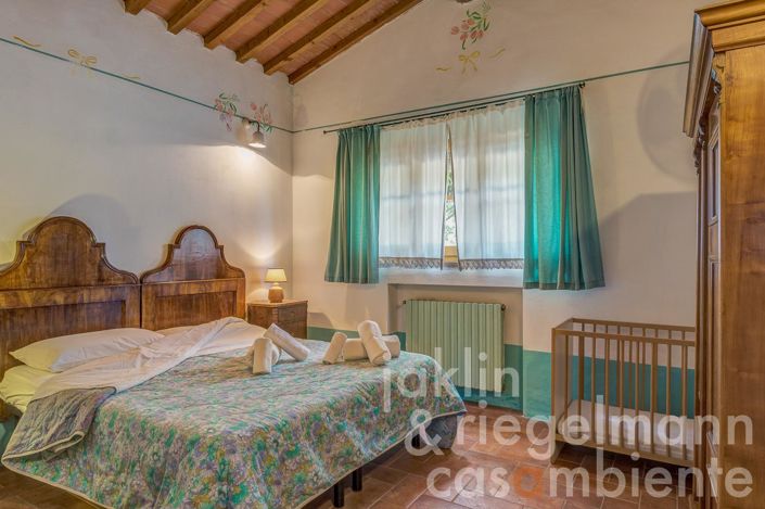 Image No.57-9 Bed Country House for sale