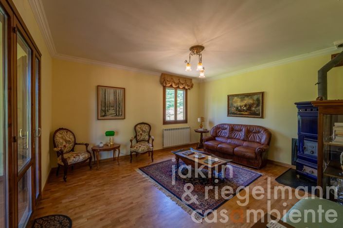 Image No.15-4 Bed Country House for sale