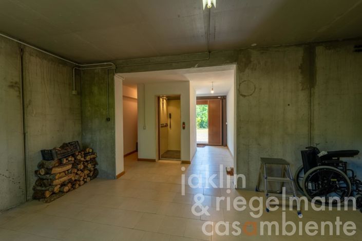 Image No.32-4 Bed Country House for sale