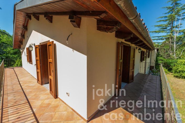 Image No.7-4 Bed Country House for sale